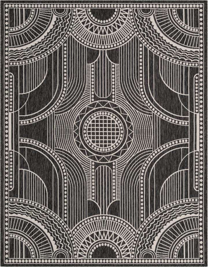 7' 10 x 10' Easy-Clean Traditional Indoor / Outdoor Rug