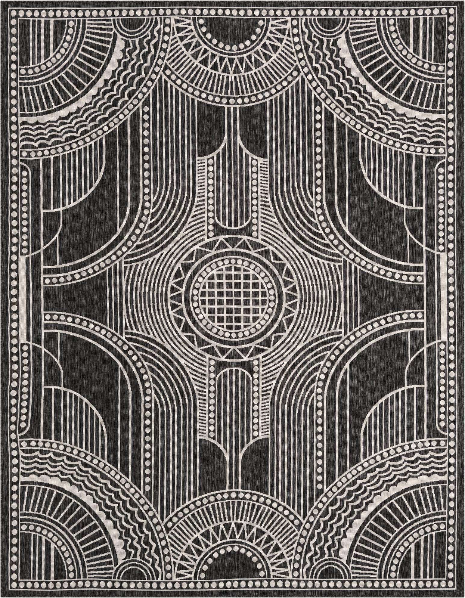 9' x 12' Easy-Clean Traditional Indoor / Outdoor Rug