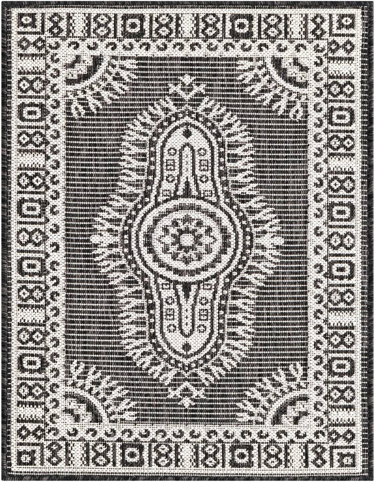Detail image of 2' x 3' Easy-Clean Traditional Indoor / Outdoor Rug