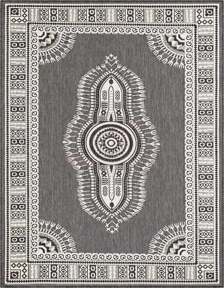 Detail image of 6' x 9' Easy-Clean Traditional Indoor / Outdoor Rug