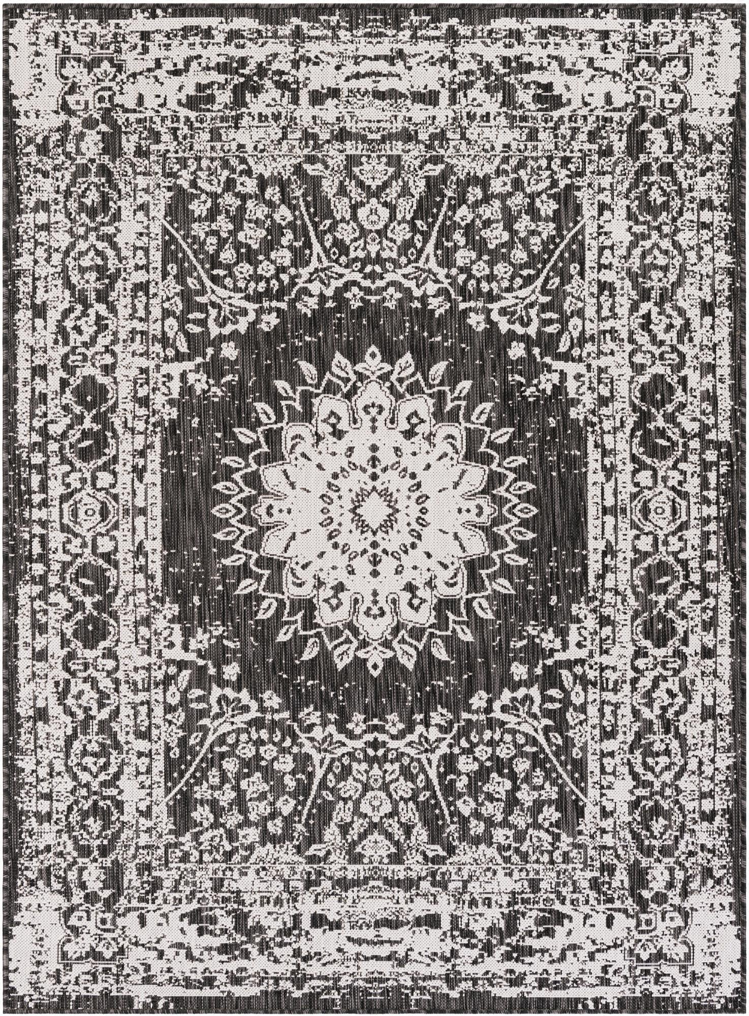 Primary image 5' 3 x 7'  Washable Traditional Indoor / Outdoor Rug