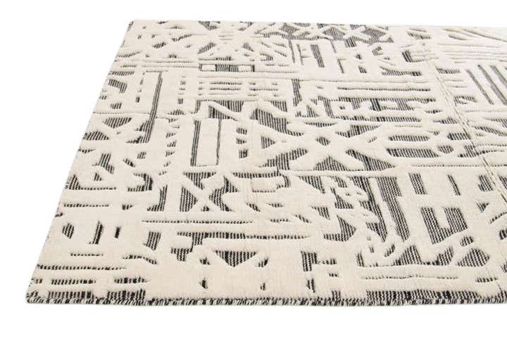 5' x 8' Hand Woven Prismatic Rug