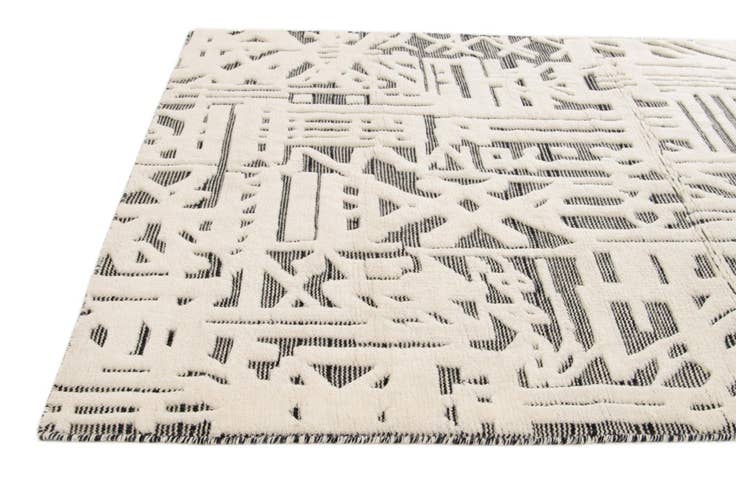 Detail image of 5' x 8' Hand Woven Prismatic Rug