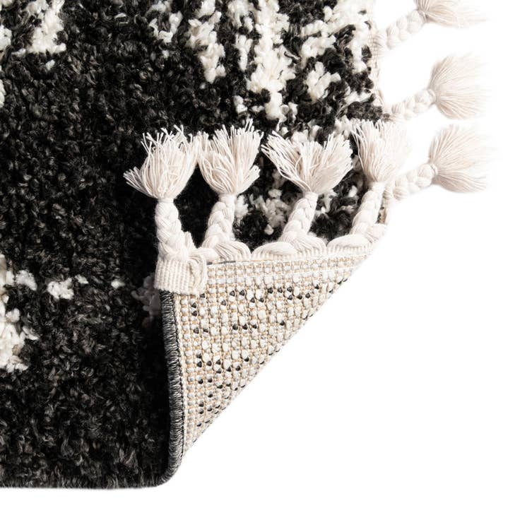 Detail image of 10' x 14' Serenity Shag Rug