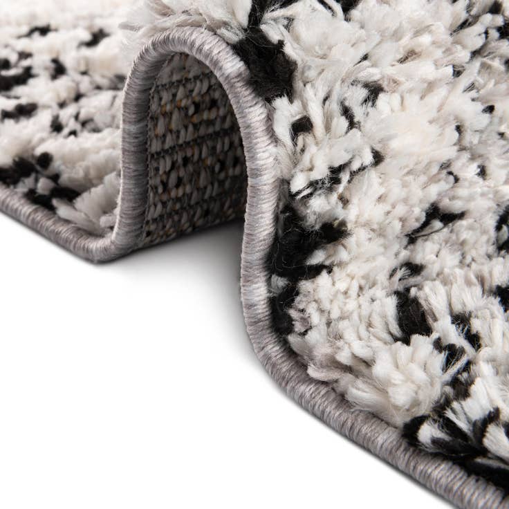 Detail image of 7' 10 x 10' Tagine Rug