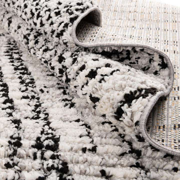 7' 10 x 10' Tagine Rug