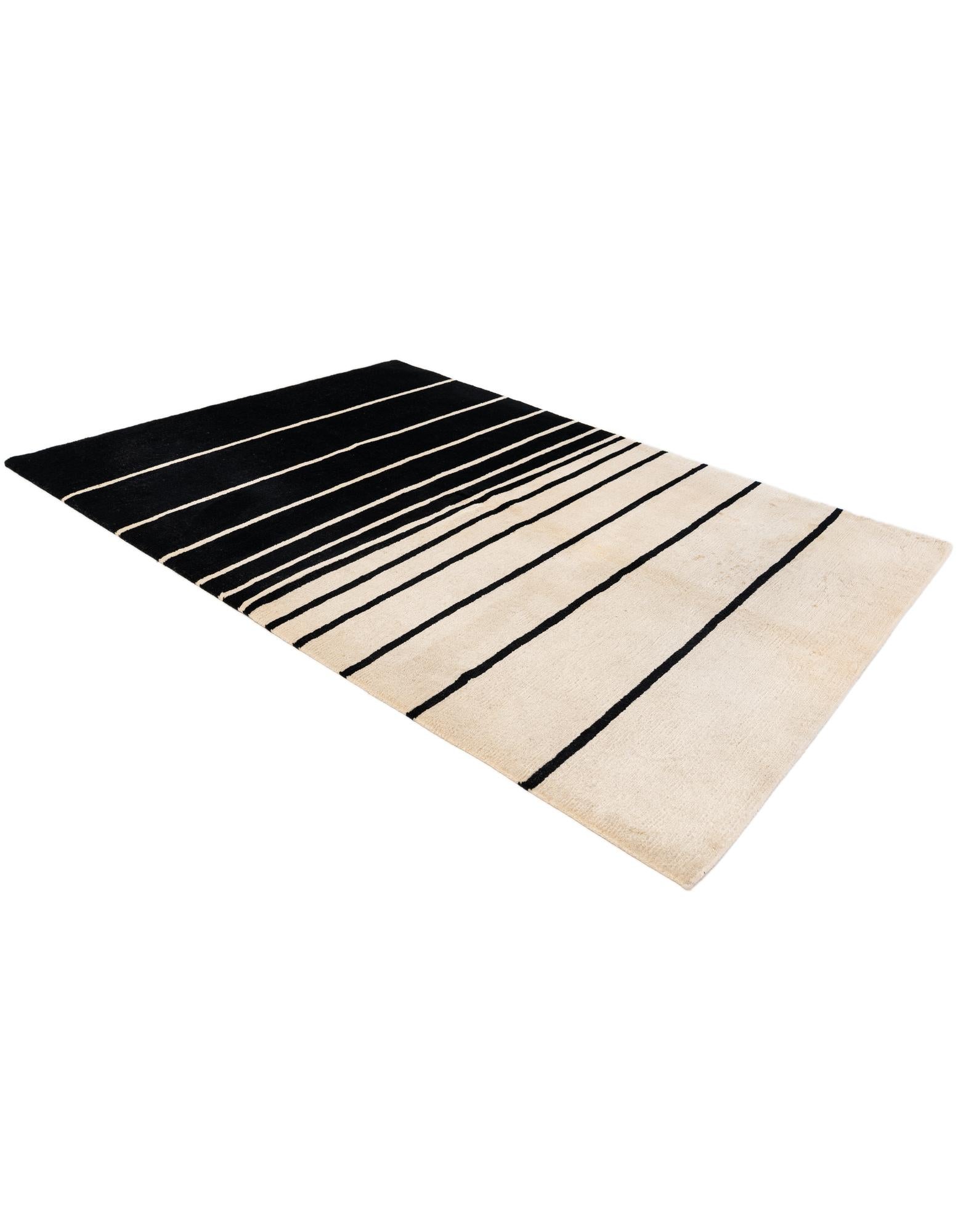 5' 8 x 7' 10 Hand Knotted Tibet Wool Rug