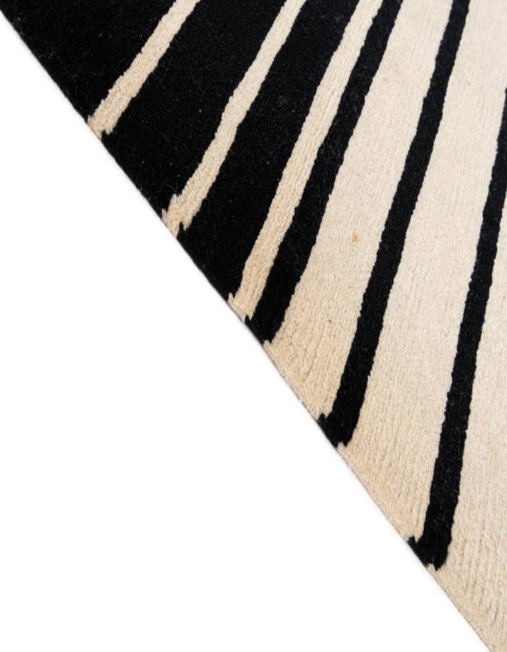 Detail image of 5' 8 x 7' 10 Hand Knotted Tibet Wool Rug