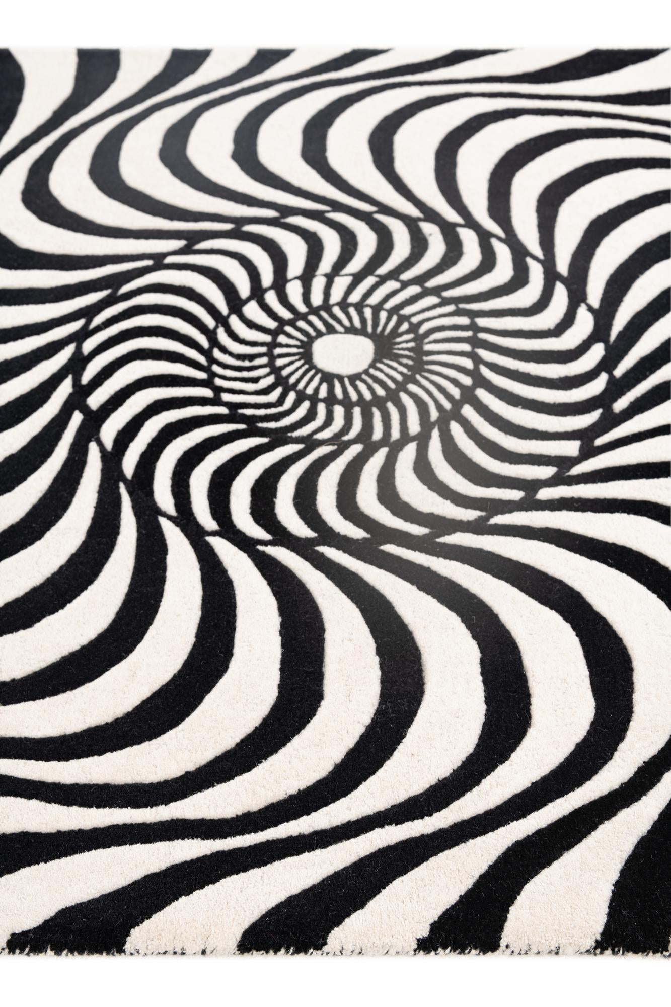 4' x 5' 10 Vortex Wool Rug
