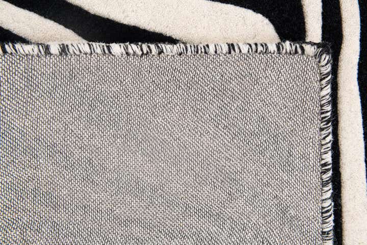 4' x 5' 10 Vortex Wool Rug