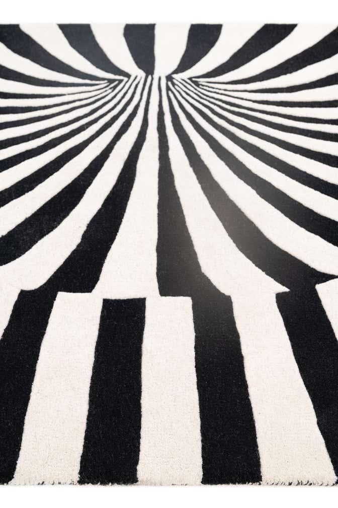 4' x 5' 10 Vortex Wool Rug