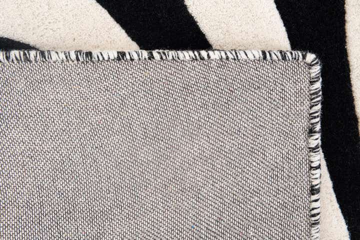 4' x 5' 10 Vortex Wool Rug