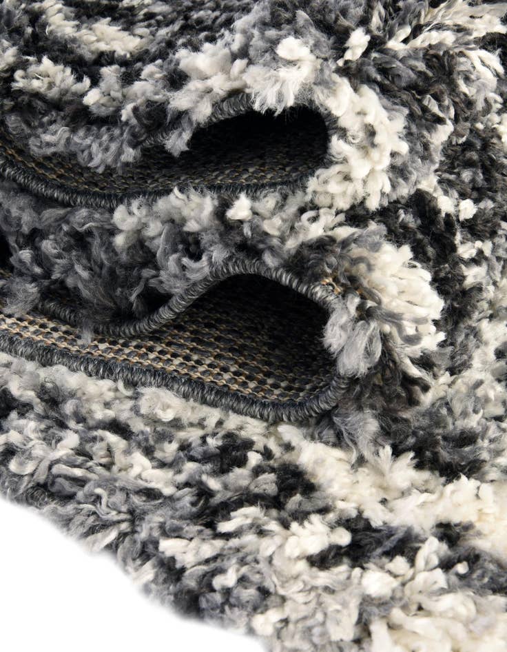 Detail image of 160cm x 160cm Lagom Shag Round Rug