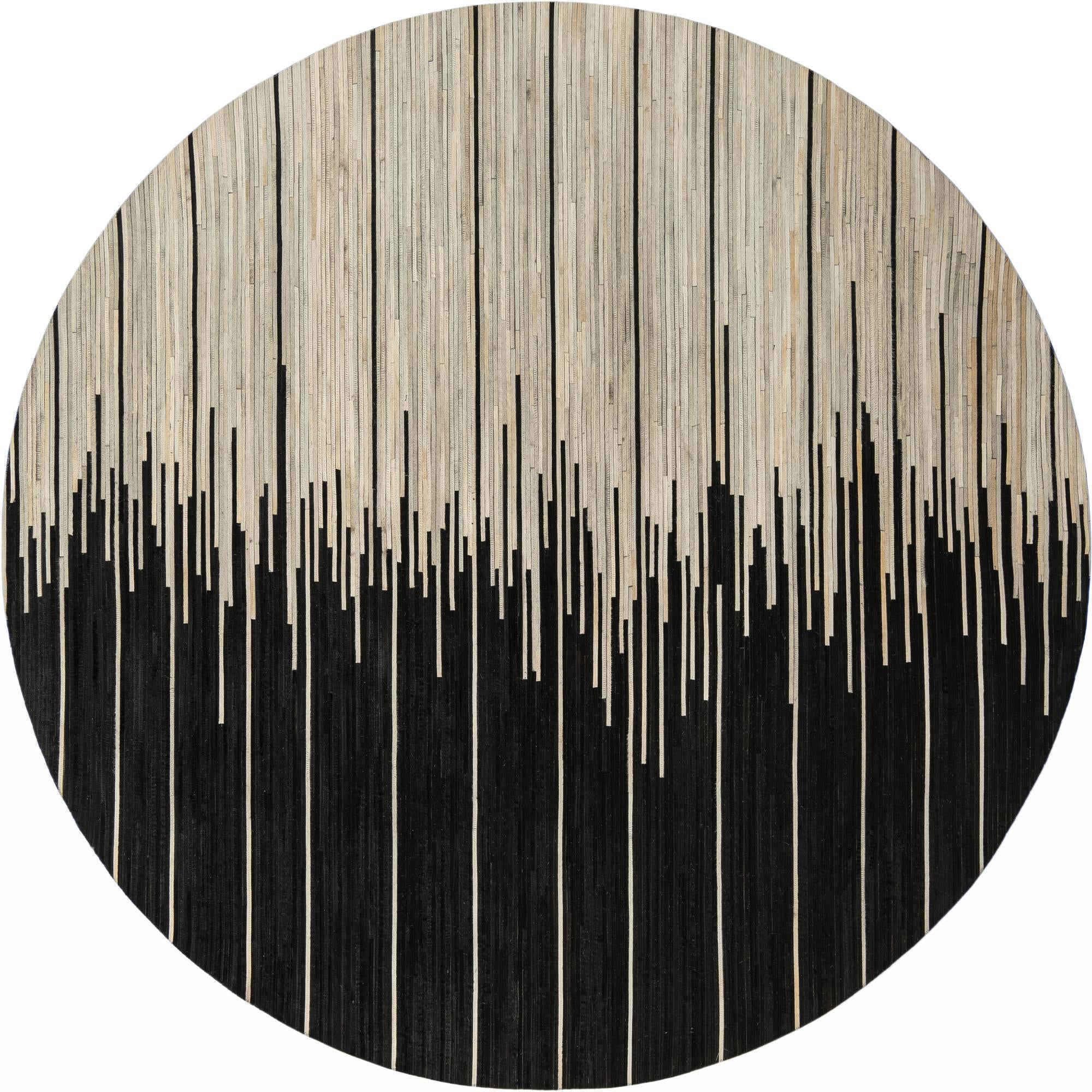 7' 10 x 7' 10 Cowhide Leather Round Rug