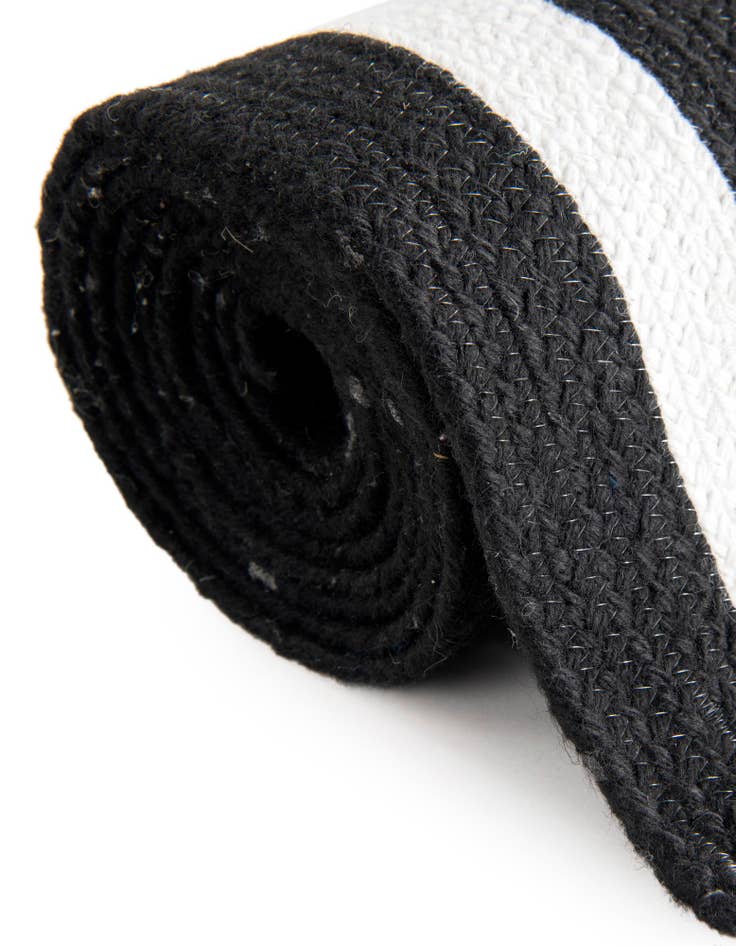 Detail image of 3' 3 x 3' 3 Easy-Clean Eco Verse Washable Indoor / Outdoor Round Rug