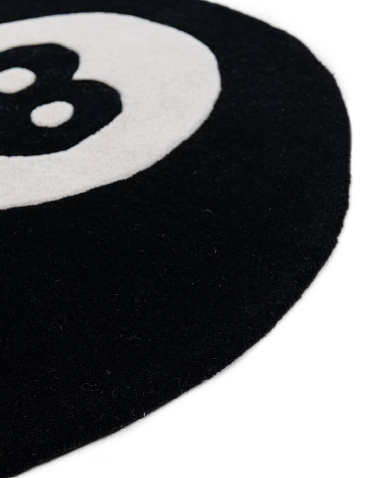 Detail image of 7' 10 x 7' 10 Hand Tufted Wool Round Rug