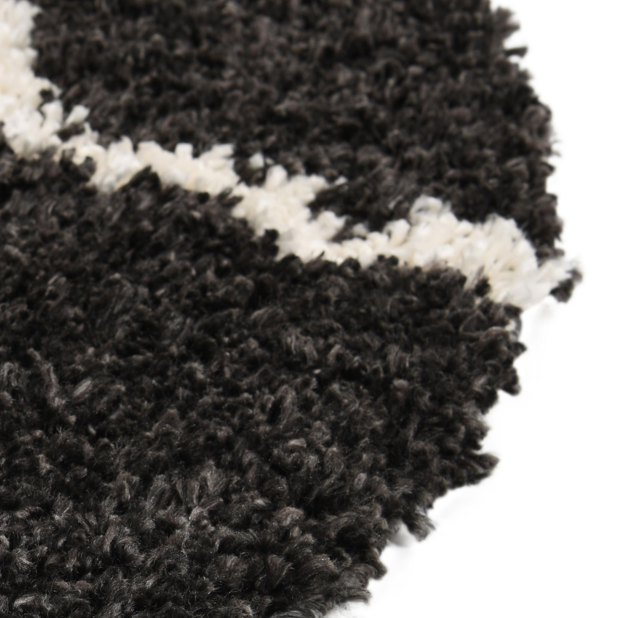 3' 3 x 3' 3 Lagom Shag Round Rug