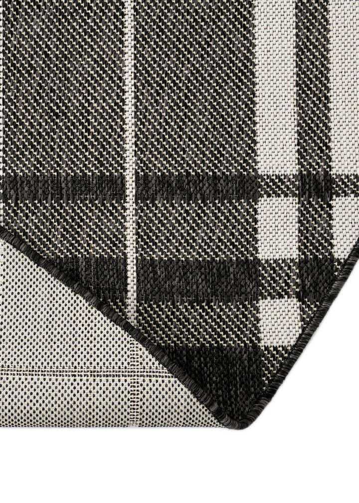 6' x 6' Easy-Clean Checkered Indoor / Outdoor Round Rug