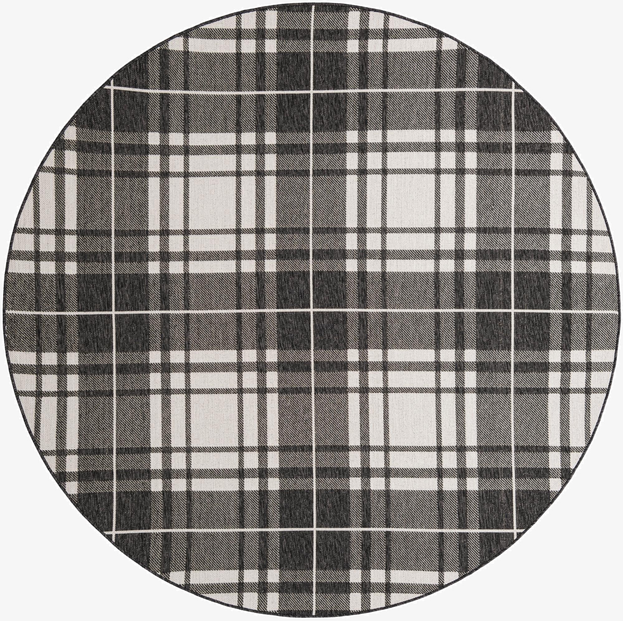 7' 10 x 7' 10  Washable Checkered Indoor / Outdoor Round Rug