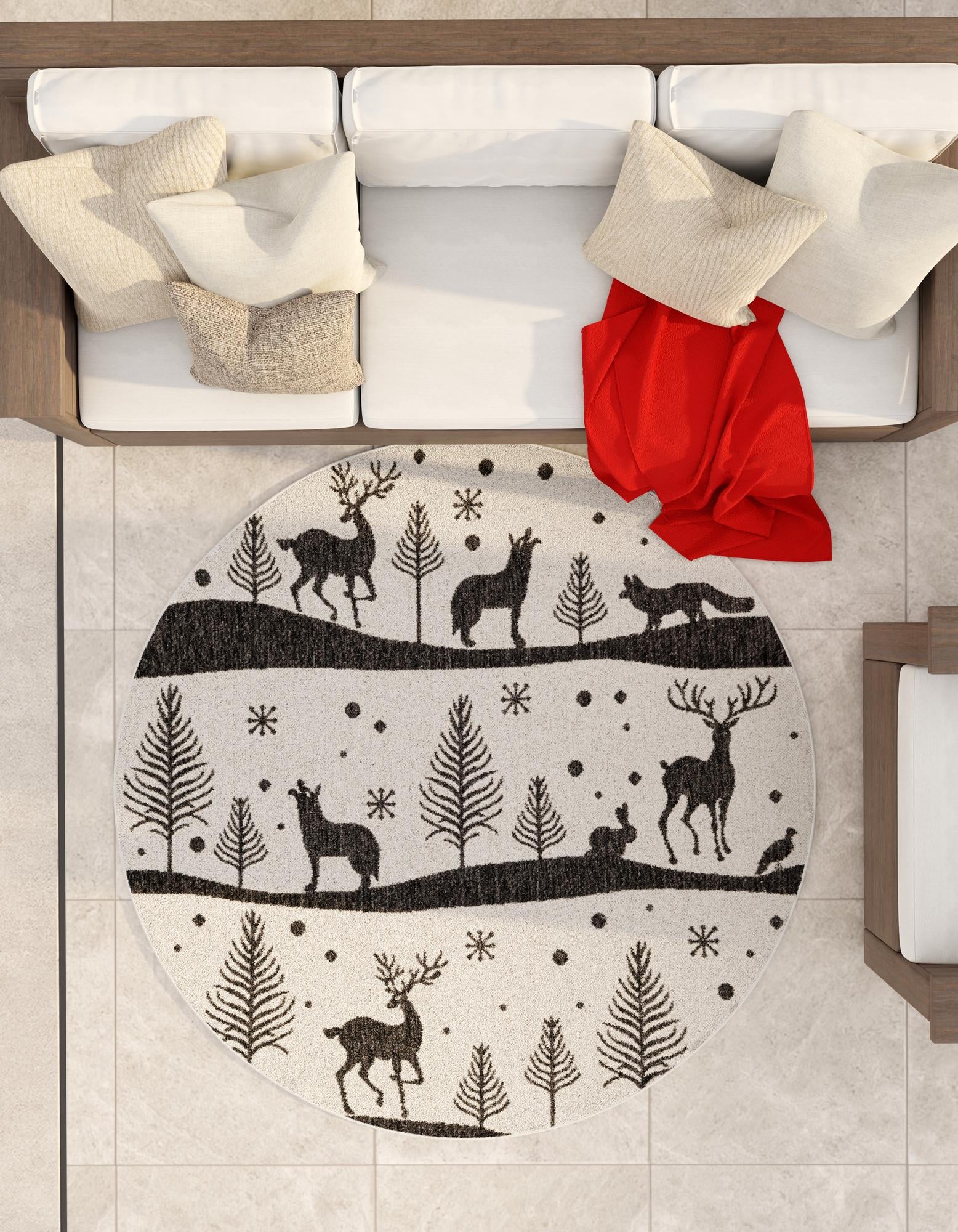 7' 10 x 7' 10 Easy-Clean Holiday Indoor / Outdoor Round Rug