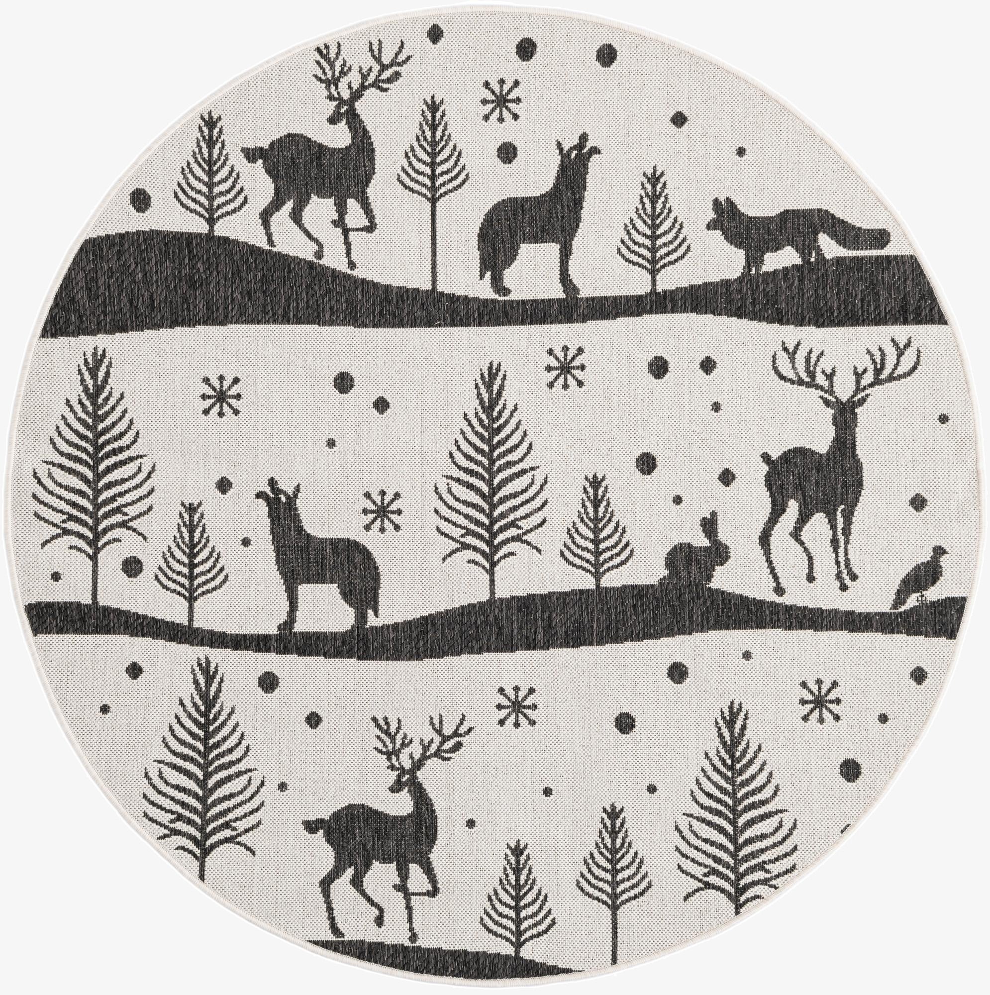 5' 3 x 5' 3  Washable Holiday Indoor / Outdoor Round Rug