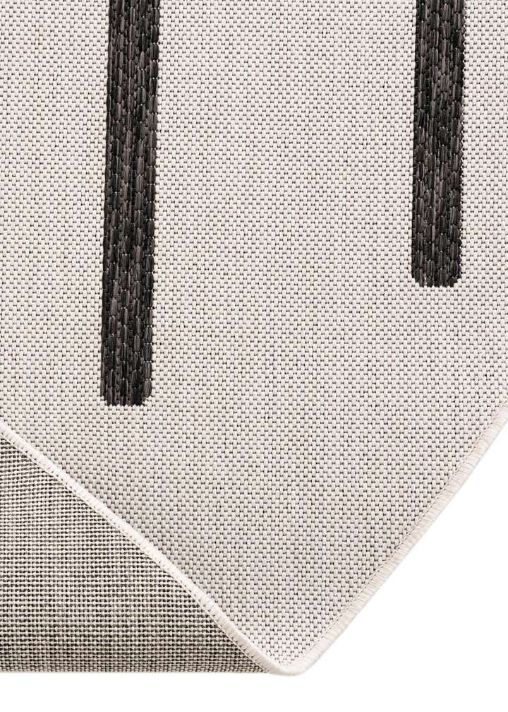 6' x 6' Easy-Clean Modern Indoor / Outdoor Round Rug
