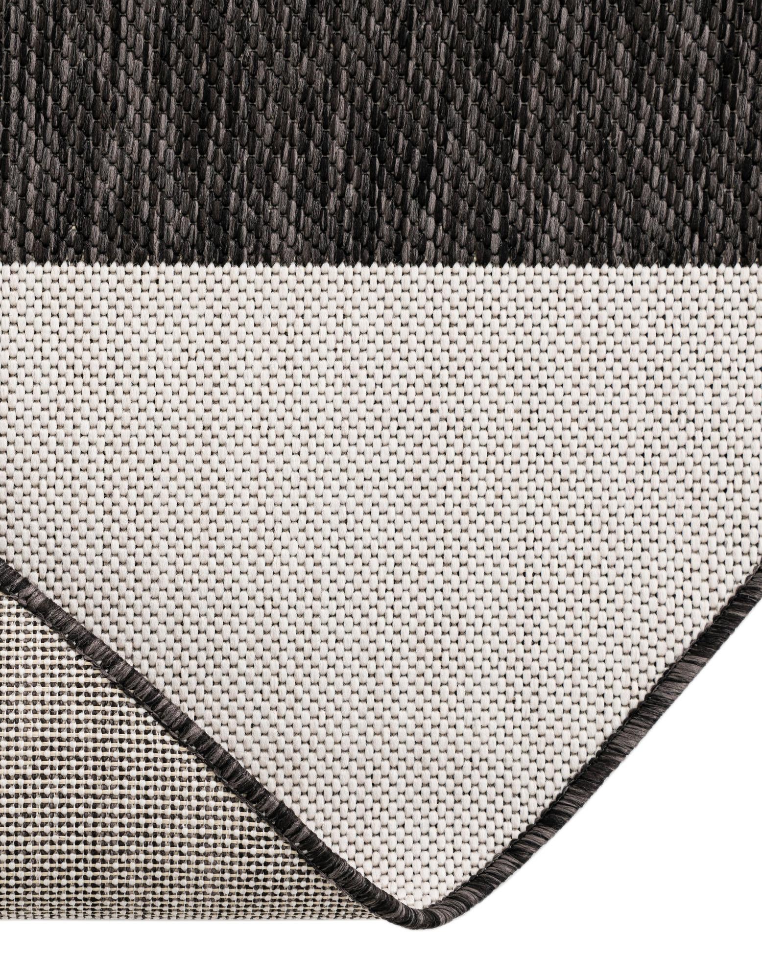 6' x 6' Easy-Clean Modern Indoor / Outdoor Round Rug