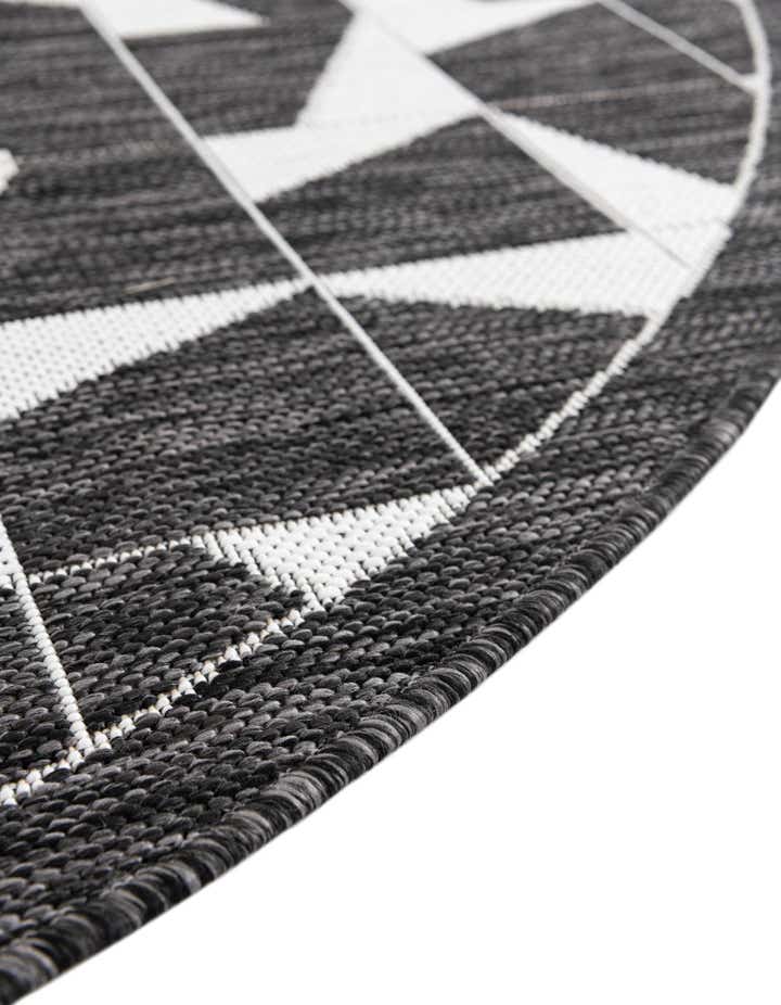 12' x 12' Easy-Clean Modern Indoor / Outdoor Round Rug
