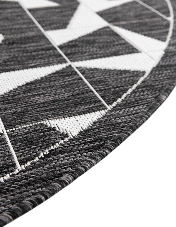 Detail image of 13' x 13' Easy-Clean Modern Indoor / Outdoor Round Rug