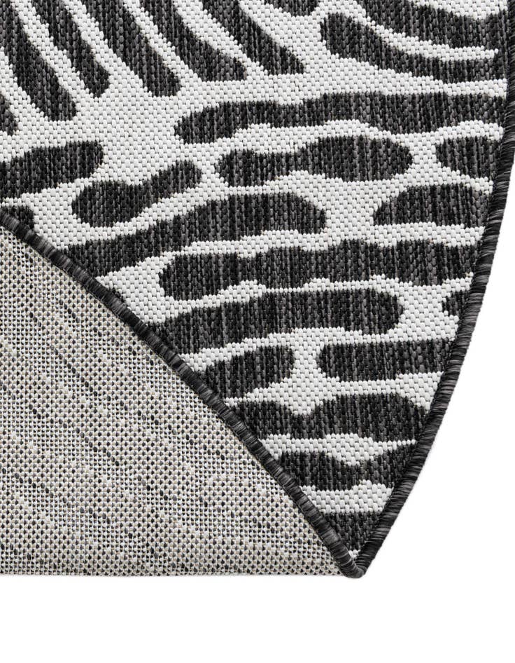 Detail image of 13' x 13' Easy-Clean Modern Indoor / Outdoor Round Rug