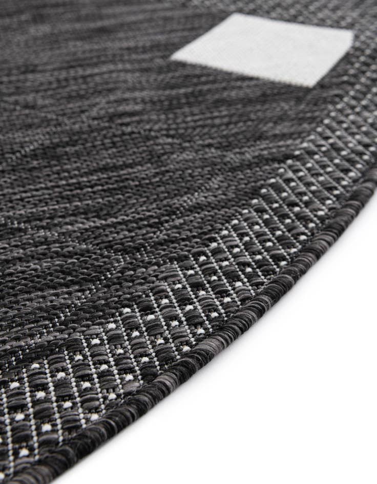 Detail image of 3' 1 x 3' 1 Easy-Clean Modern Indoor / Outdoor Round Rug