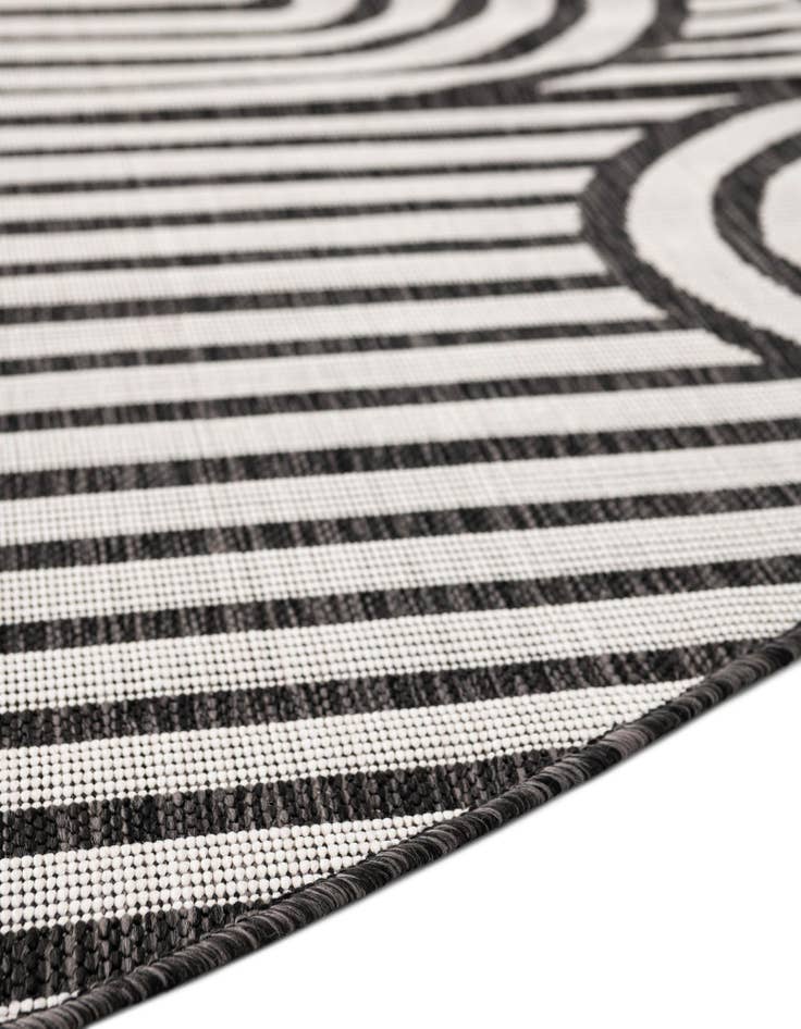 Detail image of 3' x 3' Easy-Clean Modern Indoor / Outdoor Round Rug