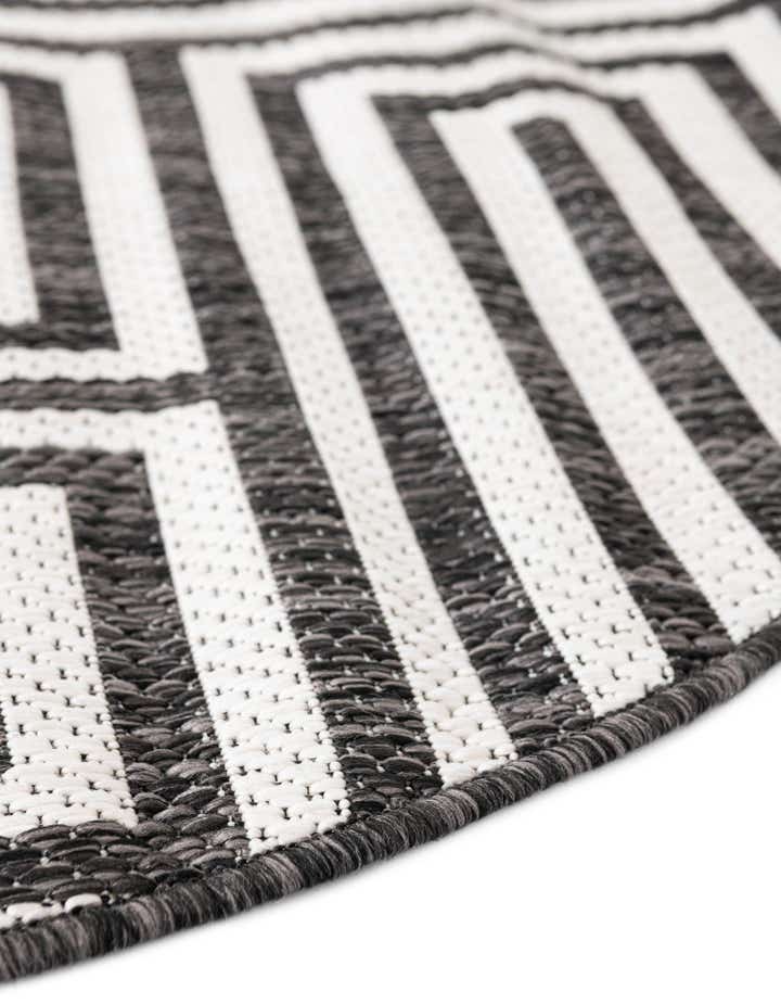 13' x 13' Easy-Clean Modern Indoor / Outdoor Round Rug