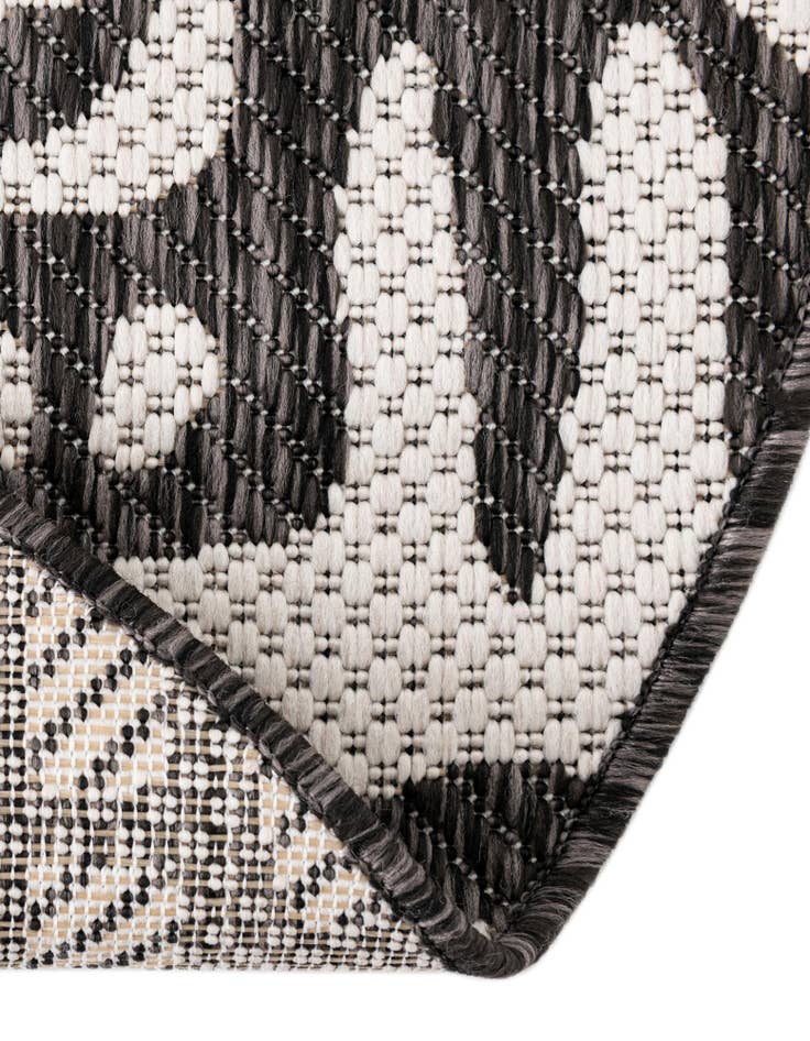 Detail image of 12' x 12' Easy-Clean Modern Indoor / Outdoor Round Rug