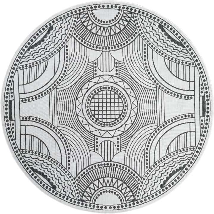 7' 10 x 7' 10 Easy-Clean Traditional Indoor / Outdoor Round Rug