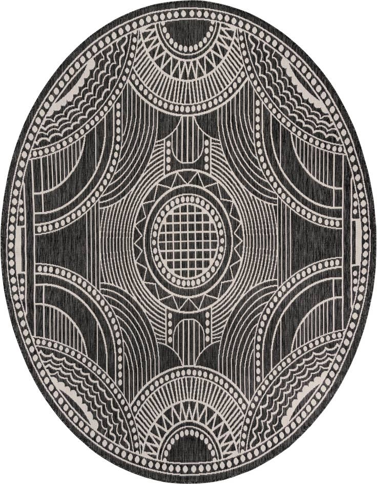 Detail image of 7' 10 x 7' 10 Easy-Clean Traditional Indoor / Outdoor Round Rug