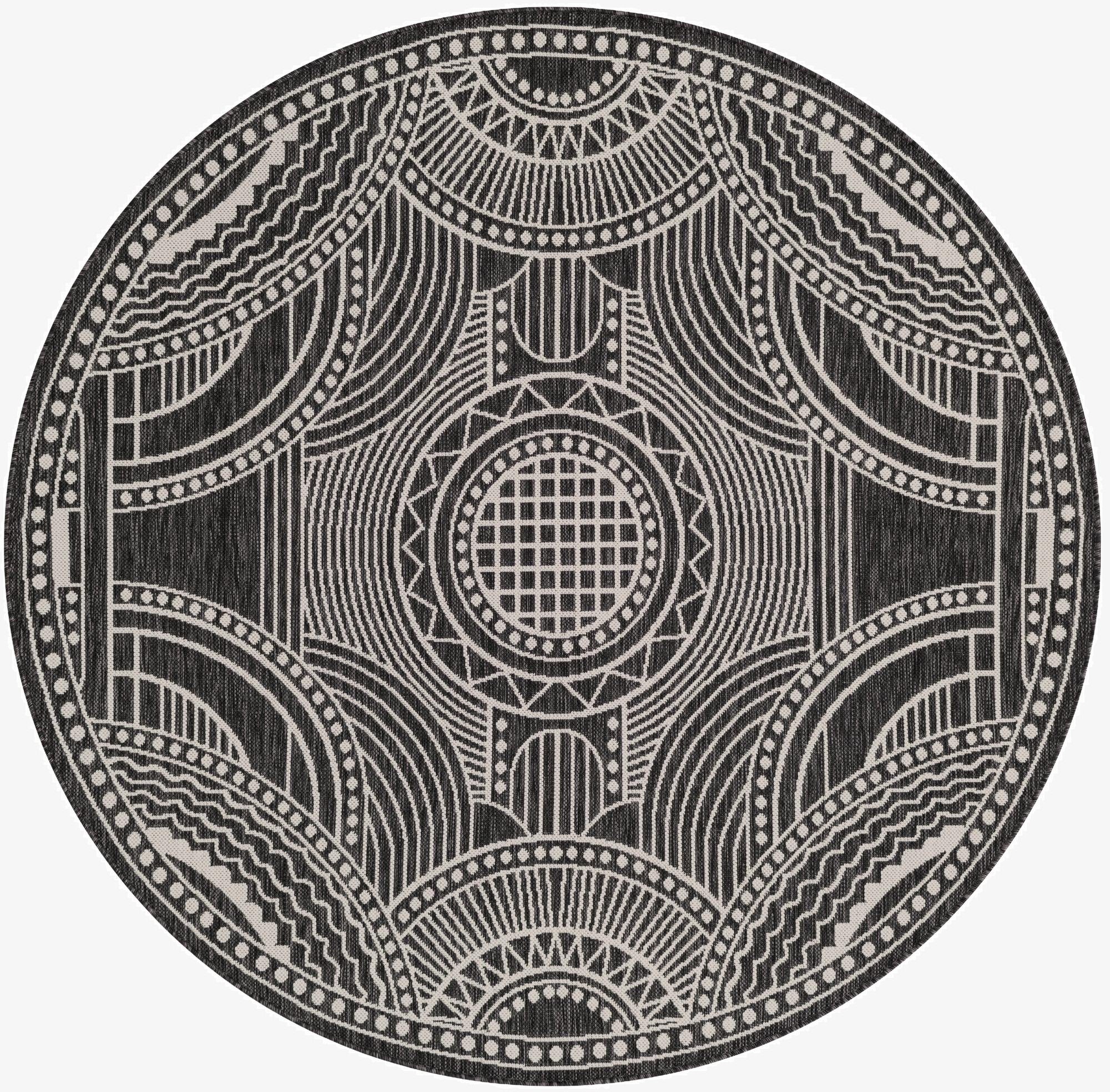 6' x 6'  Washable Traditional Indoor / Outdoor Round Rug