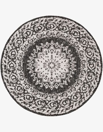 Black and White Easy-Clean Traditional Indoor / Outdoor Round Rug