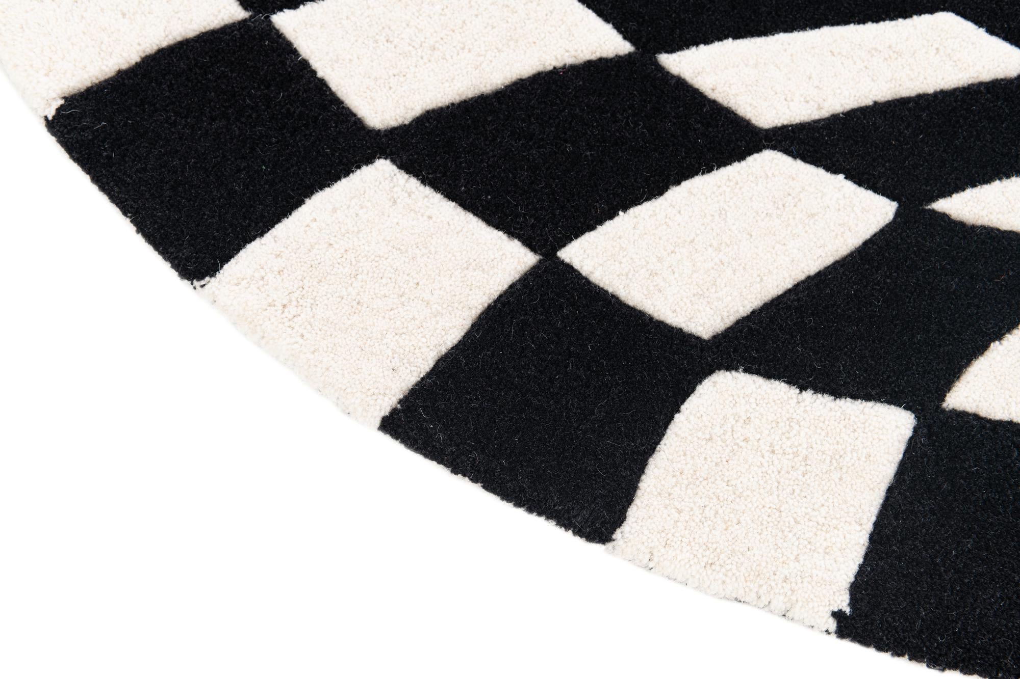 4' x 4' Vortex Wool Round Rug