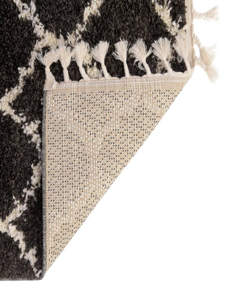 Detail image of 2' 7 x 8' 2 Athena Shag Runner Rug