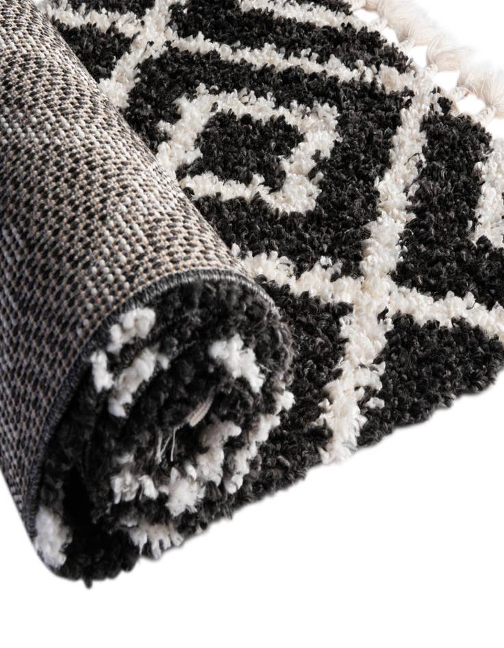 Detail image of 2' 7 x 8' 2 Athena Shag Runner Rug