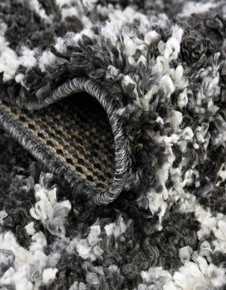 Detail image of 2' 7 x 8' 2 Athena Shag Runner Rug