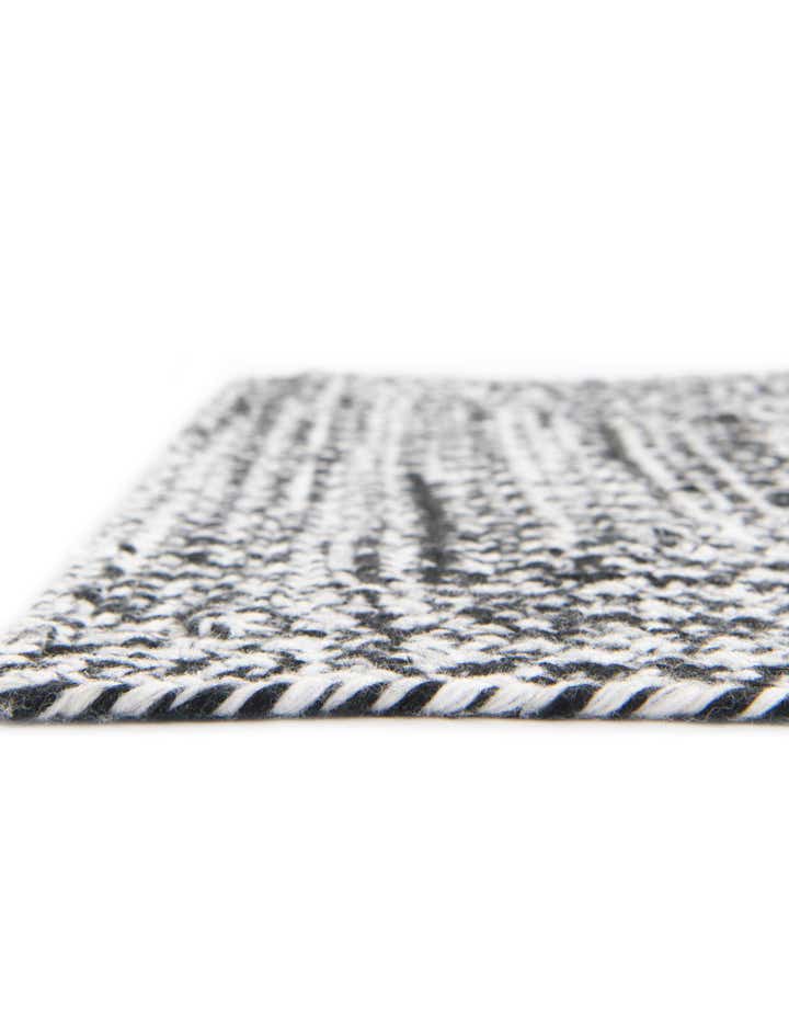 2' x 4' 1 Easy-Clean Eco Verse Washable Indoor / Outdoor Runner Rug