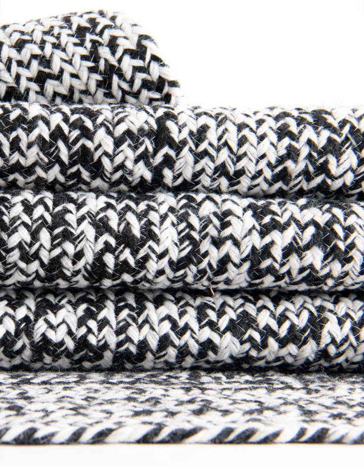 Detail image of 2' x 8'  Hand Woven Eco Verse   Washable Indoor / Outdoor Runner Rug