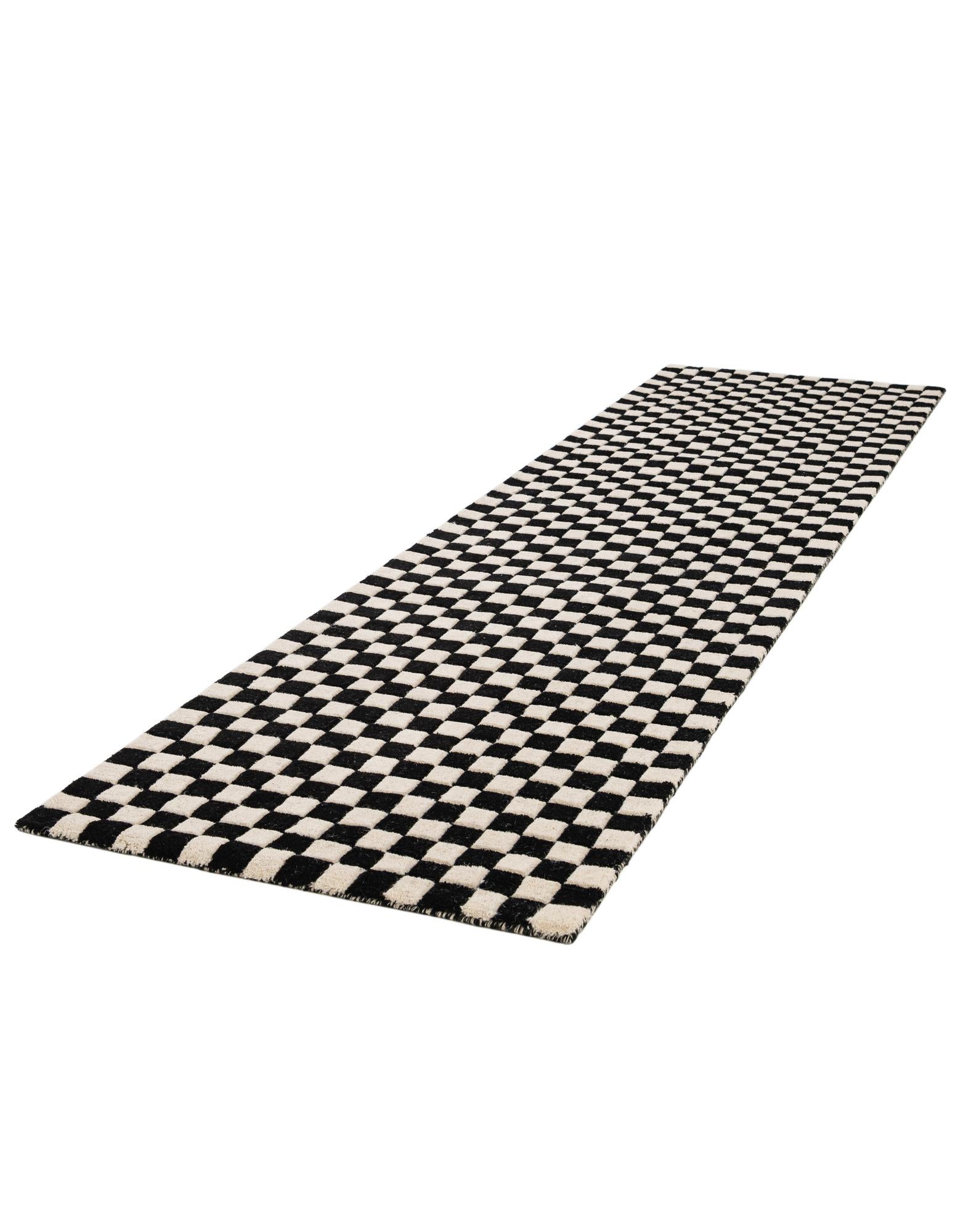 2' 7 x 10' Hand Tufted Wool Runner Rug