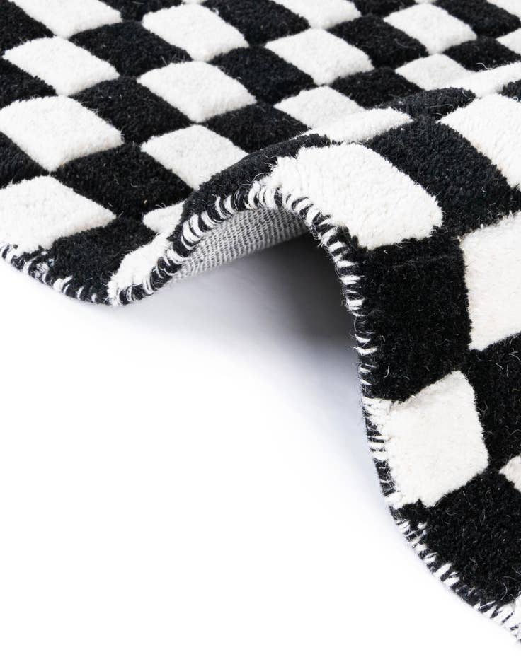 Detail image of 2' 7 x 12' Hand Tufted Wool Runner Rug