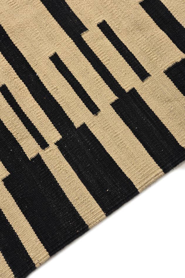 Detail image of 2' 10 x 7' 9 Hand Woven Kilim Modern Wool Runner Rug