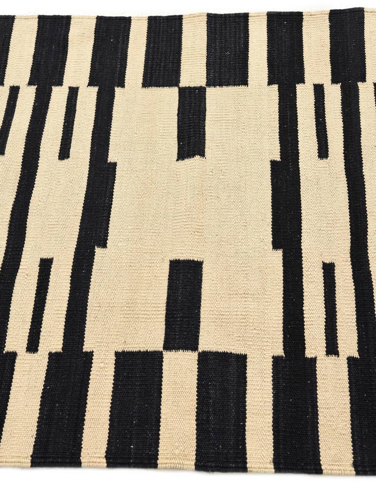 Detail image of 2' 10 x 7' 6 Hand Woven Kilim Modern Wool Runner Rug
