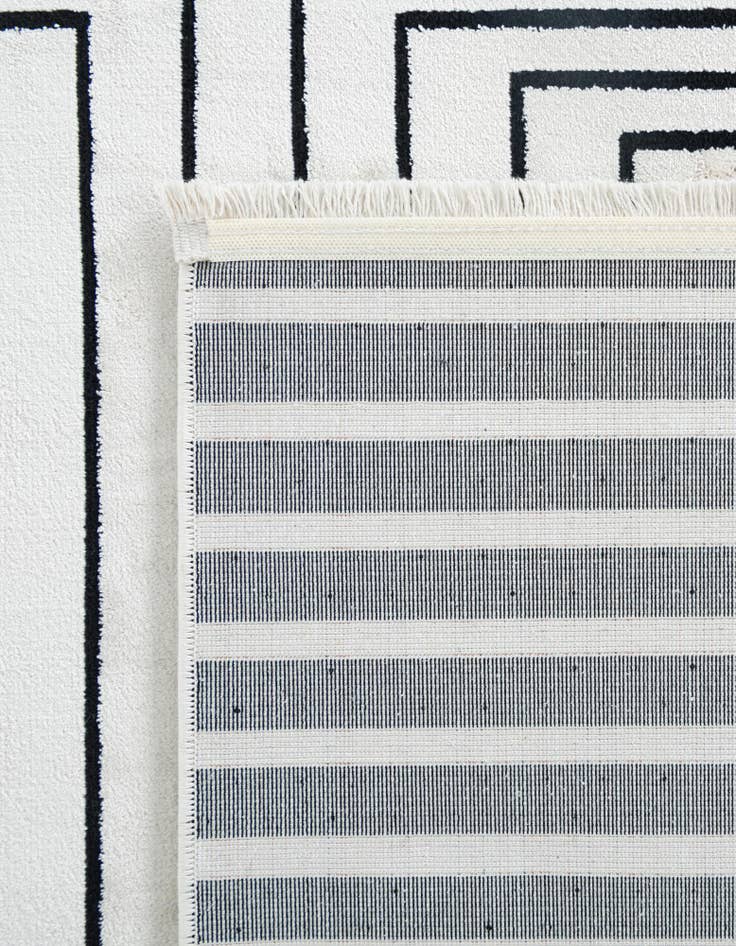 Detail image of 2' x 8' Milano Runner Rug