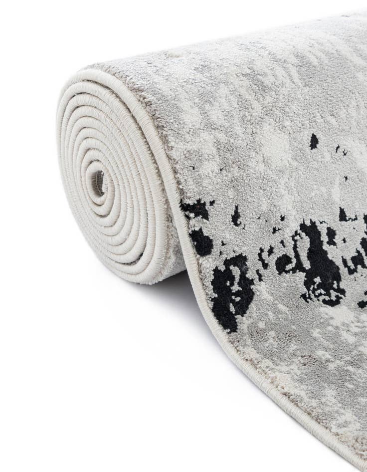 Detail image of 2' 7 x 12' Milano Runner Rug